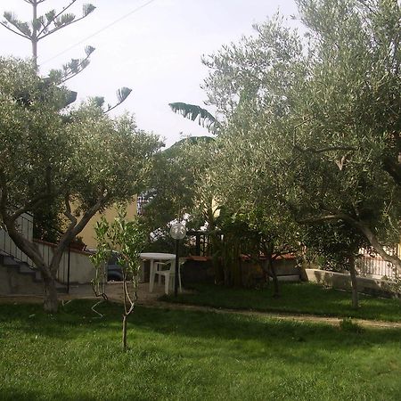 B&B Valoroso Village Ликата Екстериор снимка